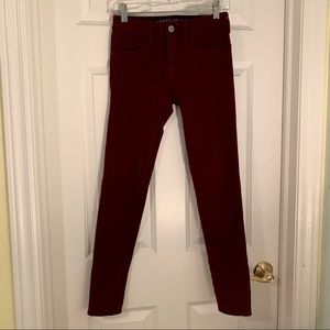 AEO burgundy jegging